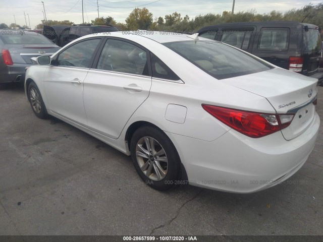 Photo 2 VIN: 5NPEB4AC8DH743885 - HYUNDAI SONATA 