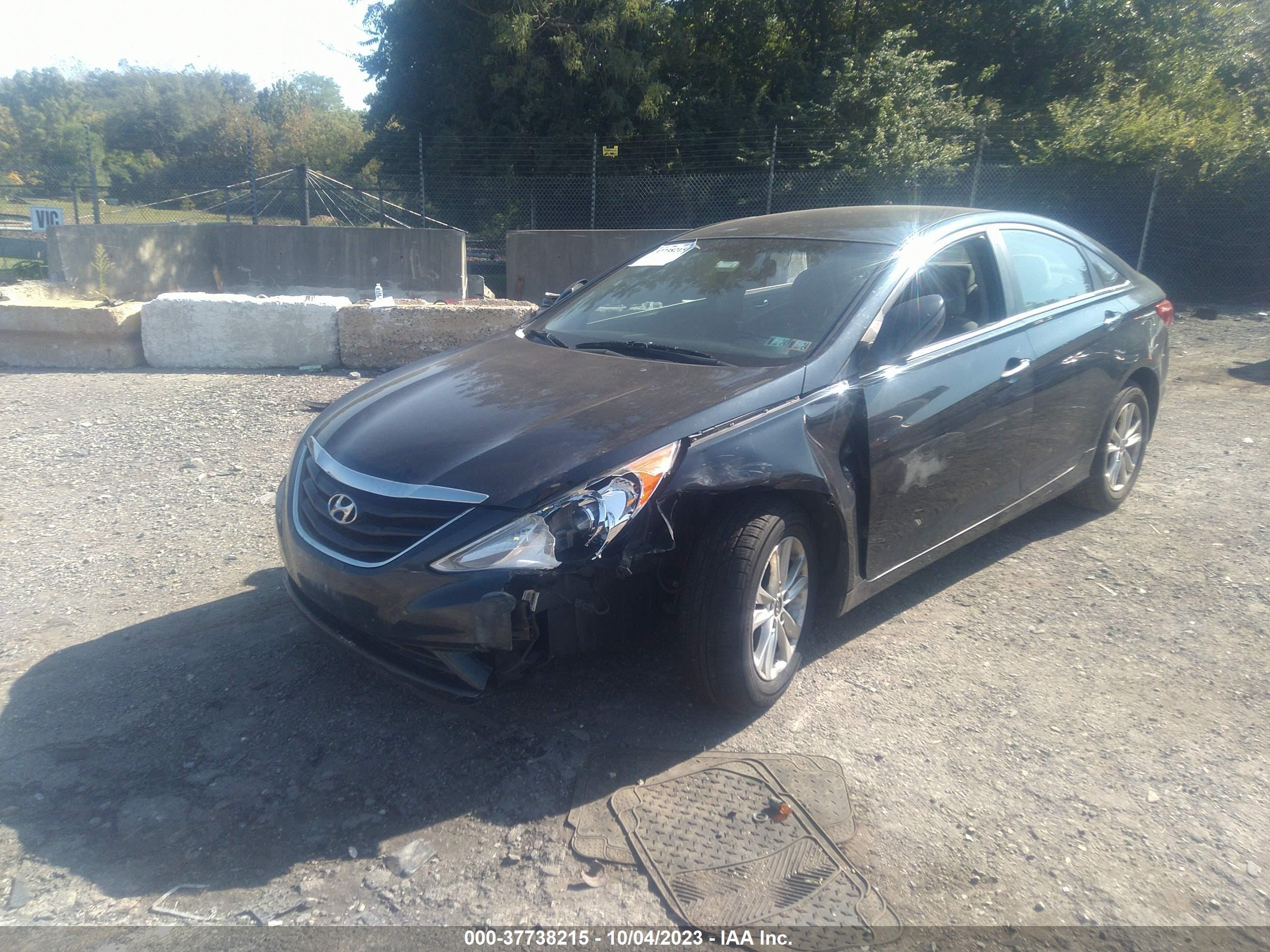 Photo 1 VIN: 5NPEB4AC8DH764526 - HYUNDAI SONATA 