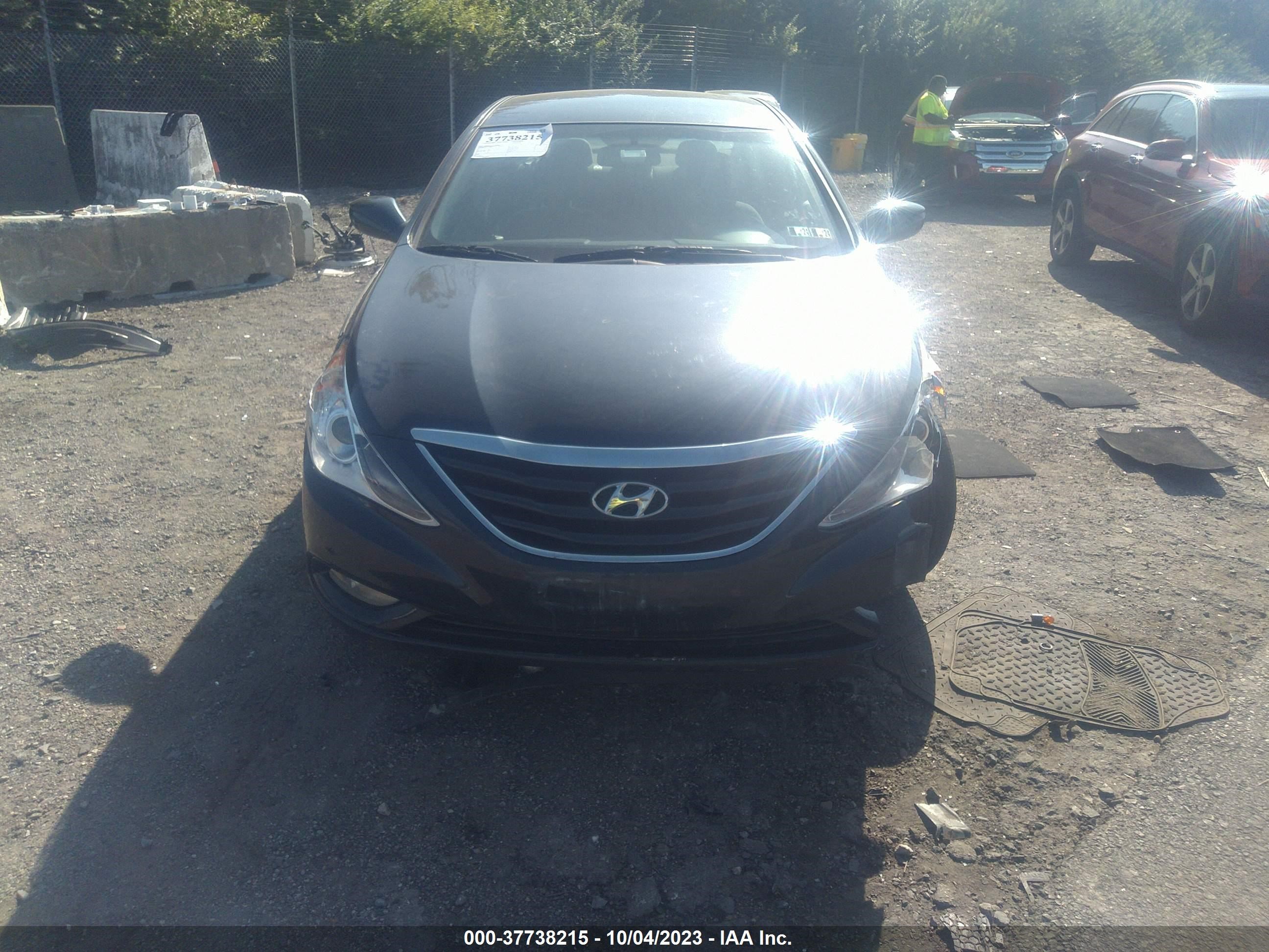 Photo 5 VIN: 5NPEB4AC8DH764526 - HYUNDAI SONATA 