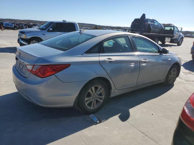 Photo 2 VIN: 5NPEB4AC8DH765773 - HYUNDAI SONATA 