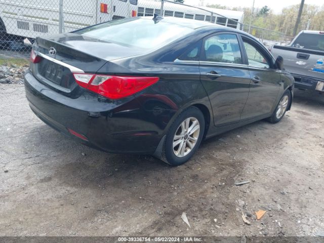 Photo 3 VIN: 5NPEB4AC8DH775428 - HYUNDAI SONATA 