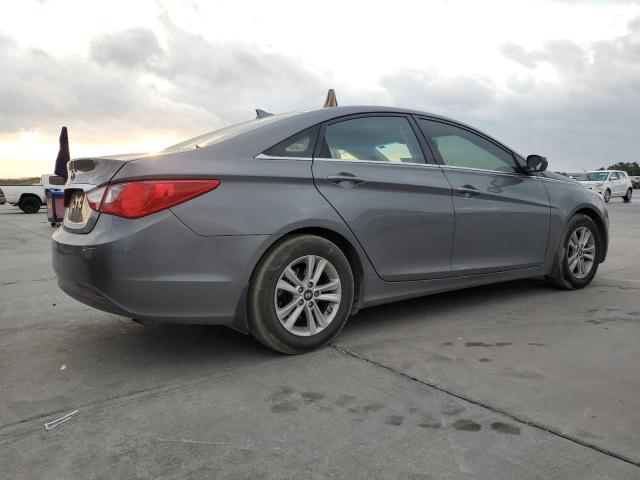 Photo 2 VIN: 5NPEB4AC8DH778264 - HYUNDAI SONATA GLS 