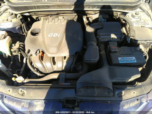 Photo 9 VIN: 5NPEB4AC8DH778460 - HYUNDAI SONATA 