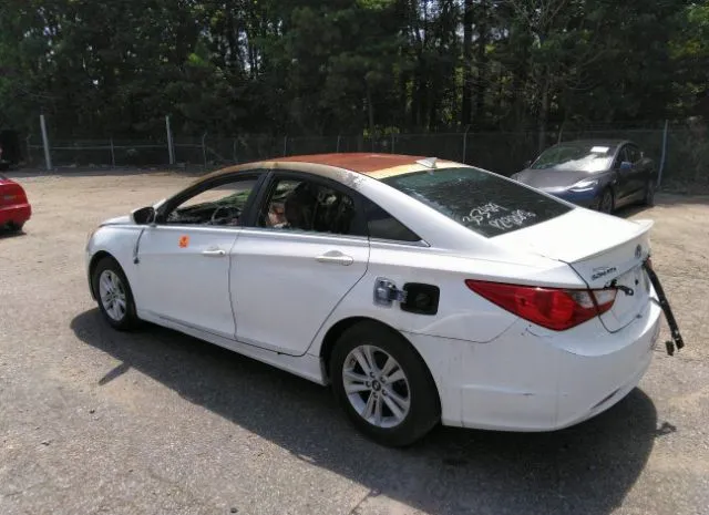 Photo 2 VIN: 5NPEB4AC8DH793010 - HYUNDAI SONATA 