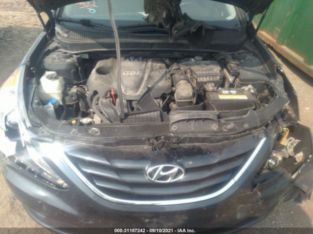 Photo 9 VIN: 5NPEB4AC8DH801963 - HYUNDAI SONATA 