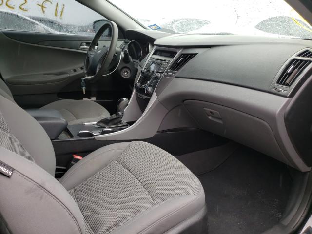 Photo 4 VIN: 5NPEB4AC8DH809304 - HYUNDAI SONATA GLS 