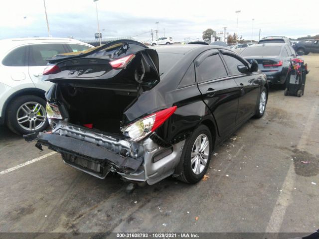 Photo 3 VIN: 5NPEB4AC8DH810064 - HYUNDAI SONATA 