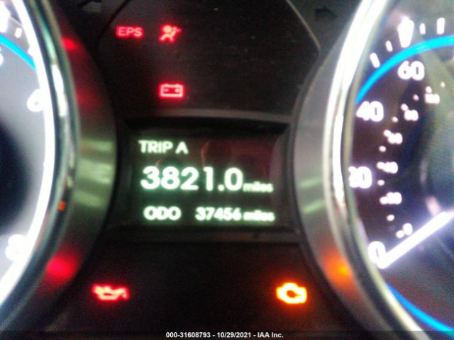 Photo 6 VIN: 5NPEB4AC8DH810064 - HYUNDAI SONATA 