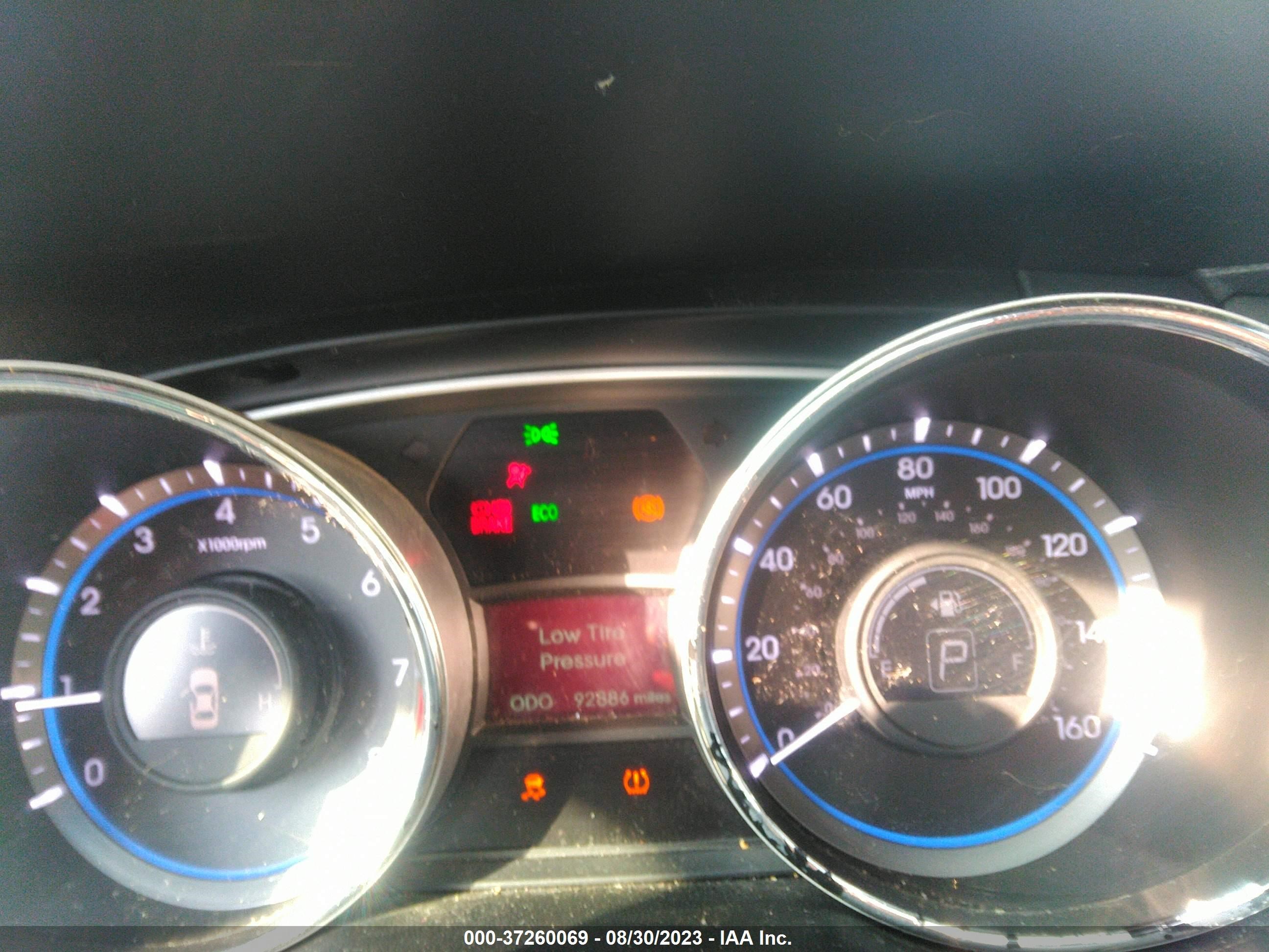 Photo 6 VIN: 5NPEB4AC8EH831045 - HYUNDAI SONATA 