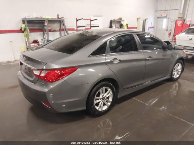 Photo 3 VIN: 5NPEB4AC8EH836603 - HYUNDAI SONATA 