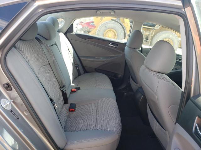 Photo 9 VIN: 5NPEB4AC8EH840201 - HYUNDAI SONATA GLS 