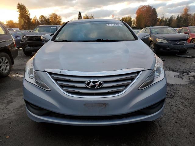 Photo 4 VIN: 5NPEB4AC8EH843843 - HYUNDAI SONATA 