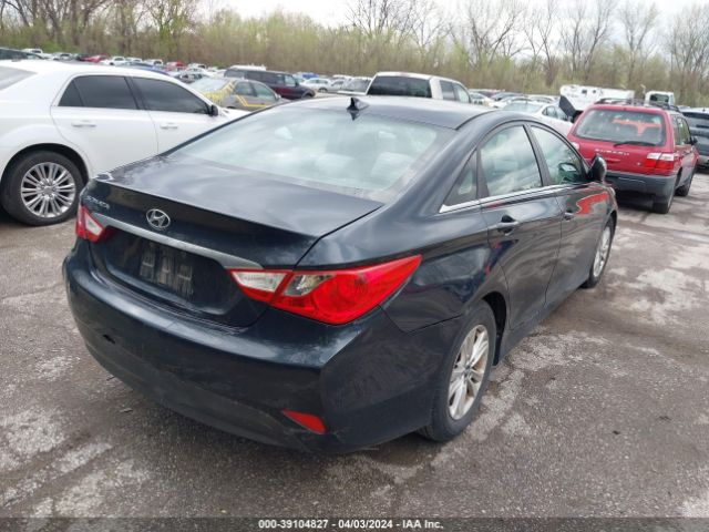 Photo 3 VIN: 5NPEB4AC8EH858360 - HYUNDAI SONATA 