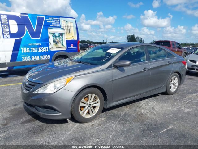 Photo 1 VIN: 5NPEB4AC8EH858925 - HYUNDAI SONATA 