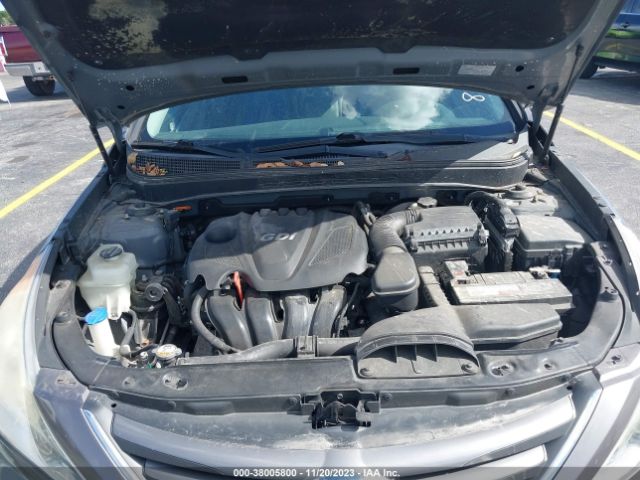 Photo 9 VIN: 5NPEB4AC8EH858925 - HYUNDAI SONATA 