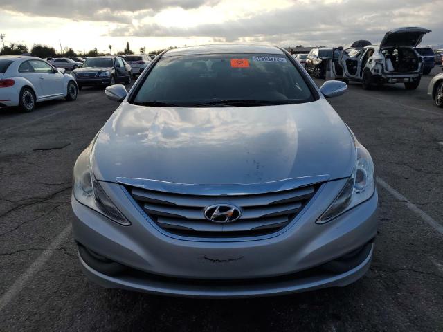 Photo 4 VIN: 5NPEB4AC8EH860996 - HYUNDAI SONATA GLS 