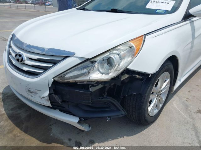 Photo 5 VIN: 5NPEB4AC8EH886143 - HYUNDAI SONATA 