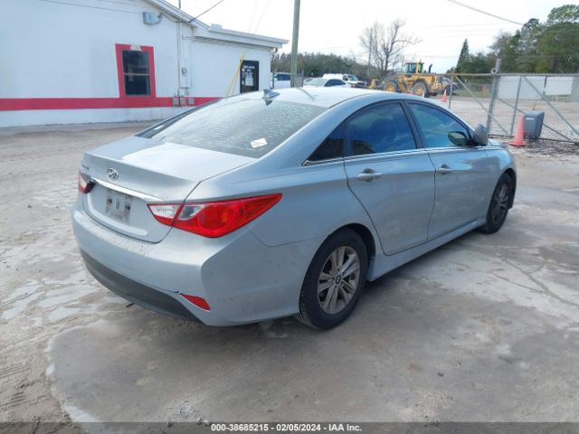 Photo 3 VIN: 5NPEB4AC8EH890466 - HYUNDAI SONATA 