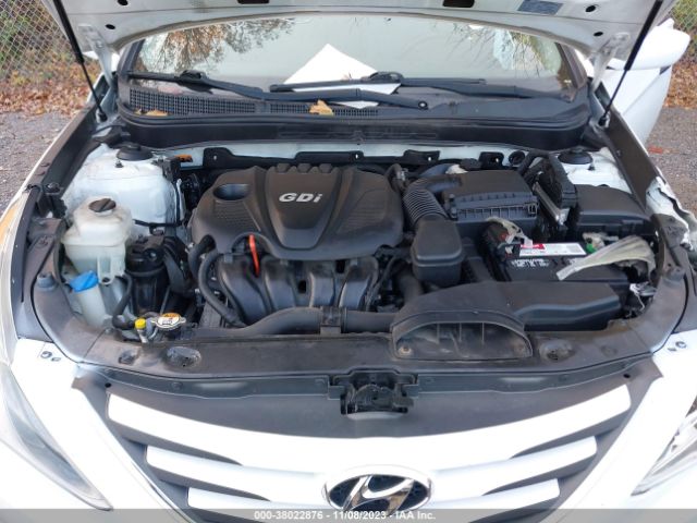 Photo 9 VIN: 5NPEB4AC8EH897353 - HYUNDAI SONATA 