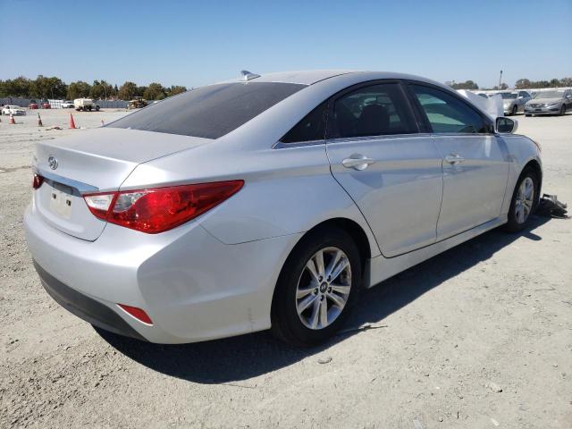 Photo 3 VIN: 5NPEB4AC8EH899555 - HYUNDAI SONATA GLS 