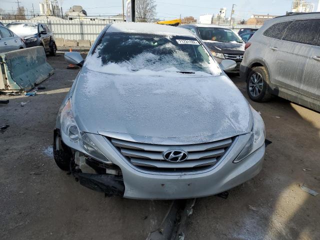 Photo 4 VIN: 5NPEB4AC8EH900123 - HYUNDAI SONATA GLS 