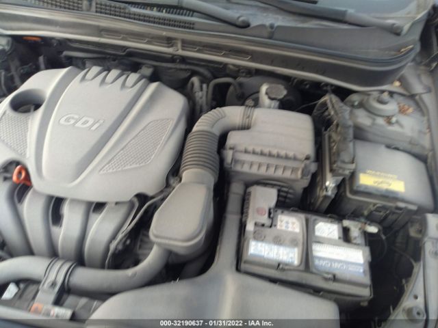 Photo 9 VIN: 5NPEB4AC8EH903782 - HYUNDAI SONATA 