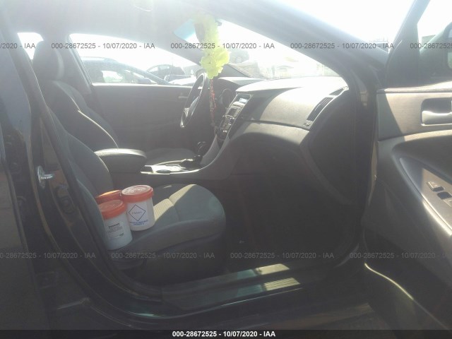 Photo 4 VIN: 5NPEB4AC8EH903961 - HYUNDAI SONATA 