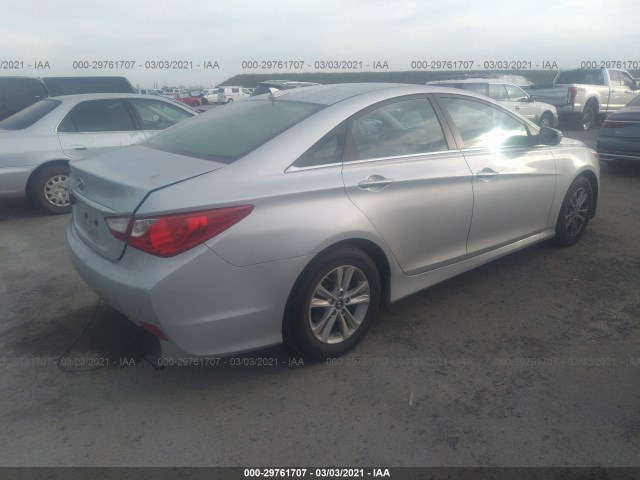 Photo 3 VIN: 5NPEB4AC8EH905788 - HYUNDAI SONATA 