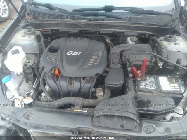 Photo 9 VIN: 5NPEB4AC8EH916032 - HYUNDAI SONATA 