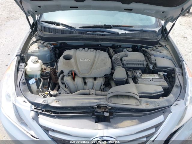 Photo 9 VIN: 5NPEB4AC8EH924843 - HYUNDAI SONATA 