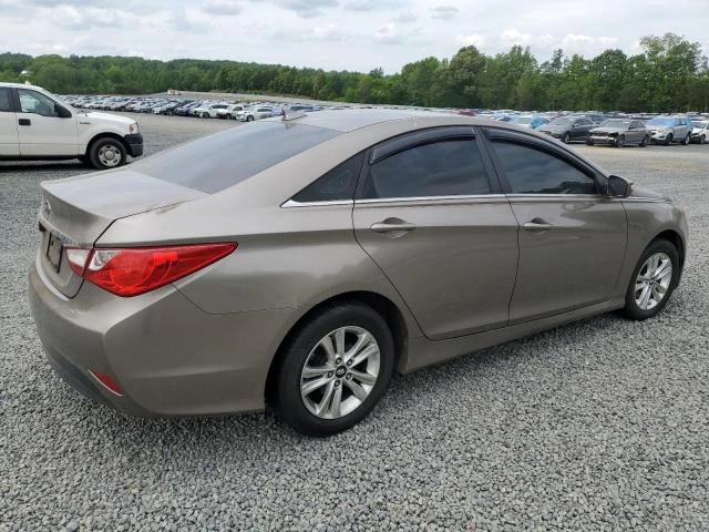 Photo 2 VIN: 5NPEB4AC8EH936359 - HYUNDAI SONATA GLS 