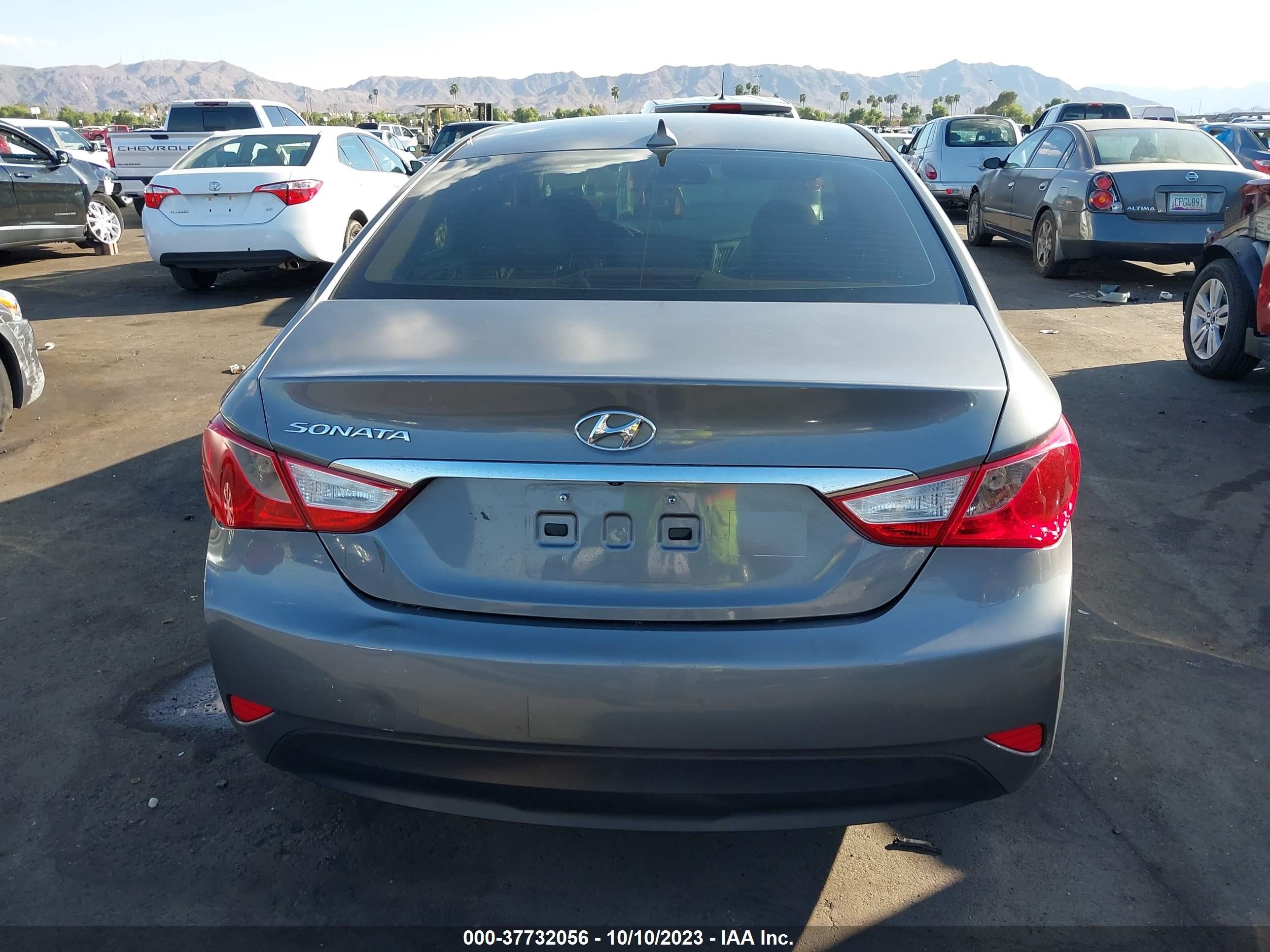 Photo 15 VIN: 5NPEB4AC8EH938287 - HYUNDAI SONATA 