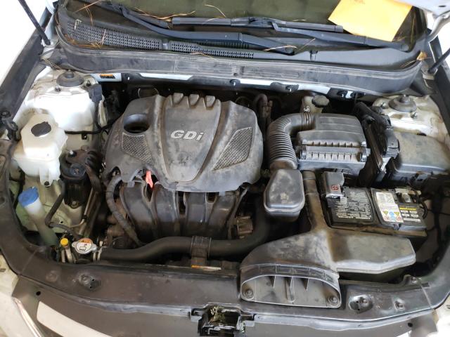 Photo 6 VIN: 5NPEB4AC8EH942291 - HYUNDAI SONATA GLS 