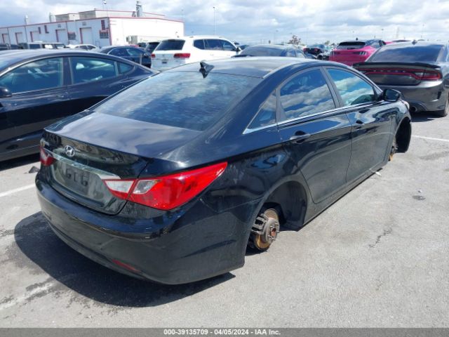 Photo 3 VIN: 5NPEB4AC9BH004859 - HYUNDAI SONATA 