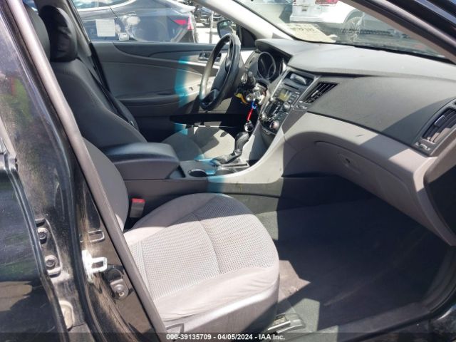 Photo 4 VIN: 5NPEB4AC9BH004859 - HYUNDAI SONATA 