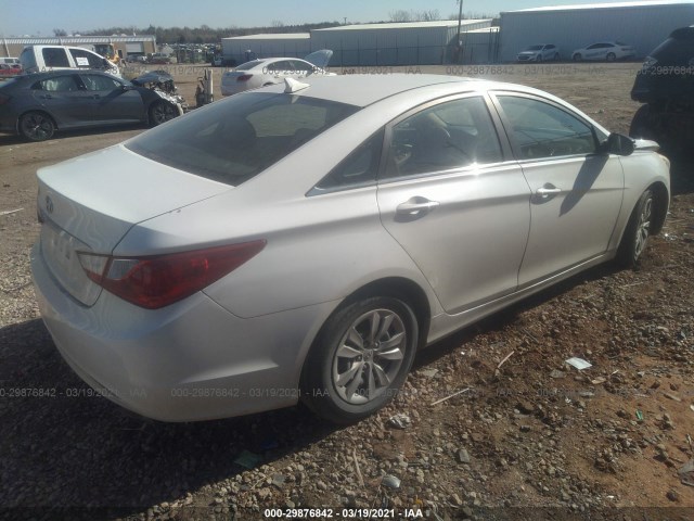 Photo 3 VIN: 5NPEB4AC9BH018048 - HYUNDAI SONATA 