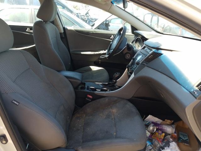 Photo 4 VIN: 5NPEB4AC9BH021483 - HYUNDAI SONATA GLS 