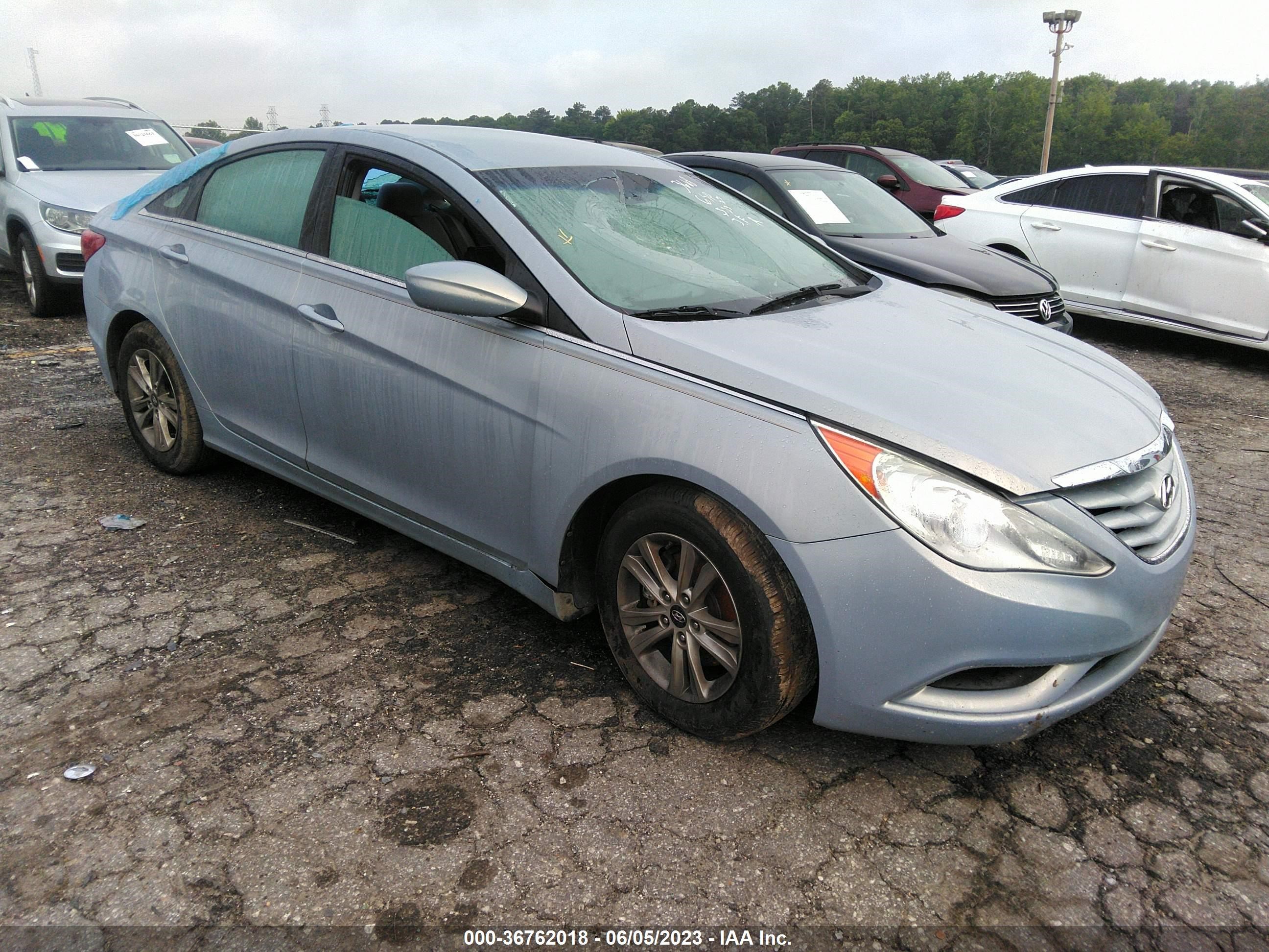 Photo 0 VIN: 5NPEB4AC9BH023668 - HYUNDAI SONATA 