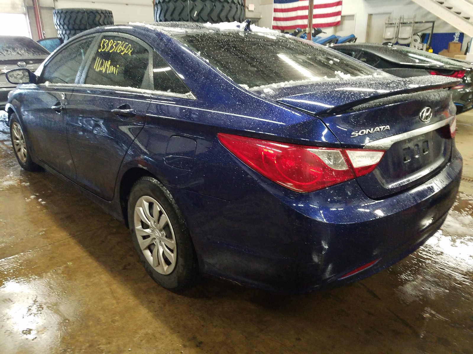 Photo 2 VIN: 5NPEB4AC9BH034489 - HYUNDAI SONATA 