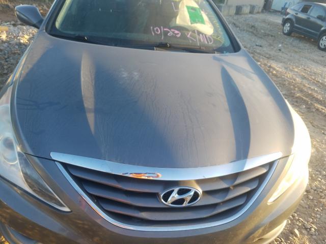 Photo 6 VIN: 5NPEB4AC9BH041880 - HYUNDAI SONATA GLS 