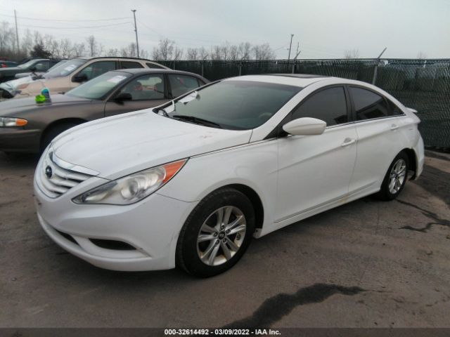 Photo 1 VIN: 5NPEB4AC9BH047047 - HYUNDAI SONATA 