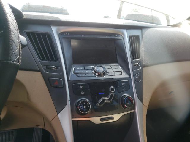 Photo 8 VIN: 5NPEB4AC9BH049087 - HYUNDAI SONATA 