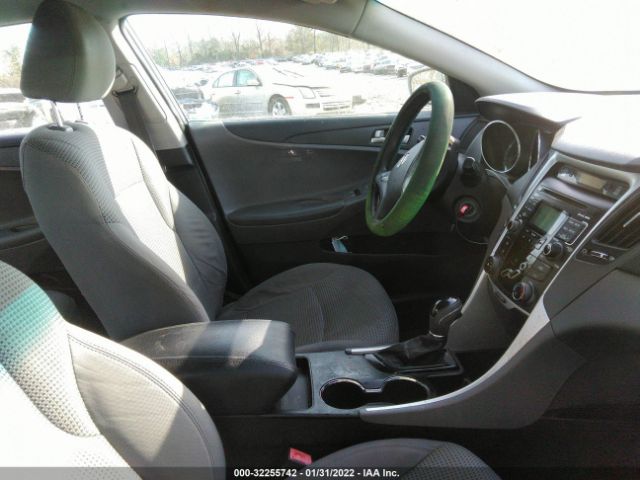 Photo 4 VIN: 5NPEB4AC9BH051597 - HYUNDAI SONATA 