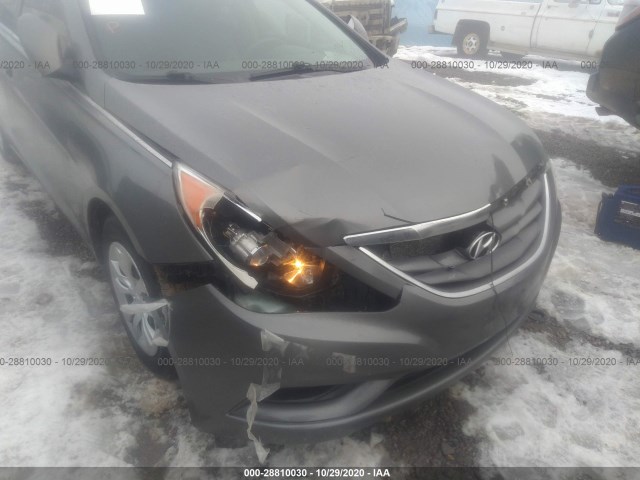 Photo 5 VIN: 5NPEB4AC9BH052443 - HYUNDAI SONATA 