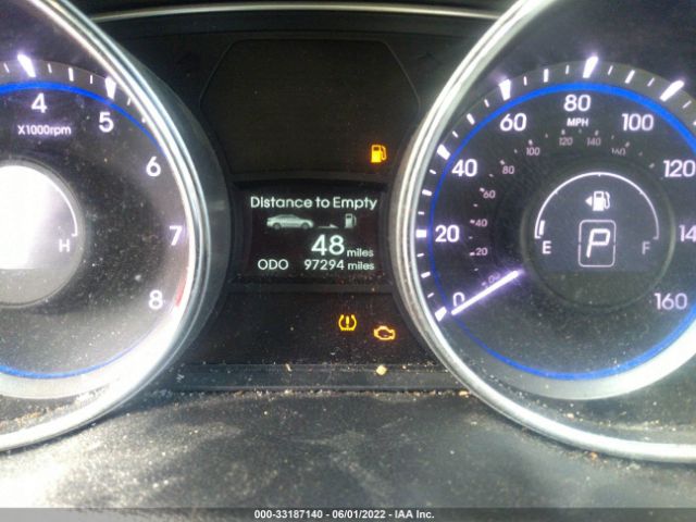 Photo 6 VIN: 5NPEB4AC9BH090822 - HYUNDAI SONATA 