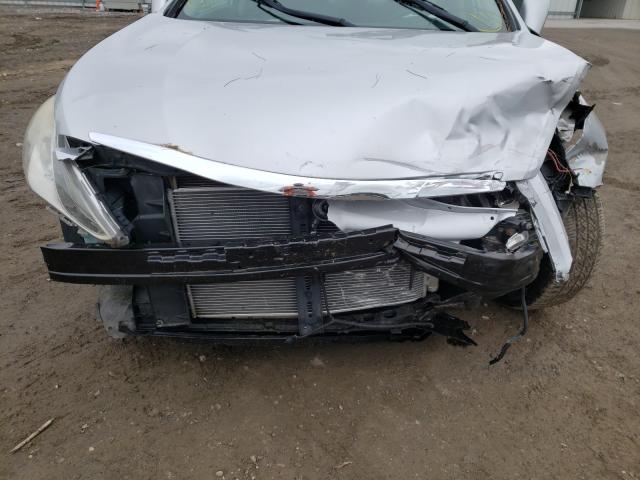 Photo 8 VIN: 5NPEB4AC9BH101639 - HYUNDAI SONATA GLS 