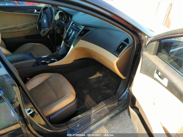 Photo 4 VIN: 5NPEB4AC9BH105478 - HYUNDAI SONATA 