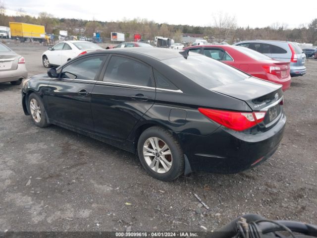 Photo 2 VIN: 5NPEB4AC9BH112382 - HYUNDAI SONATA 