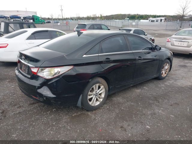 Photo 3 VIN: 5NPEB4AC9BH112382 - HYUNDAI SONATA 