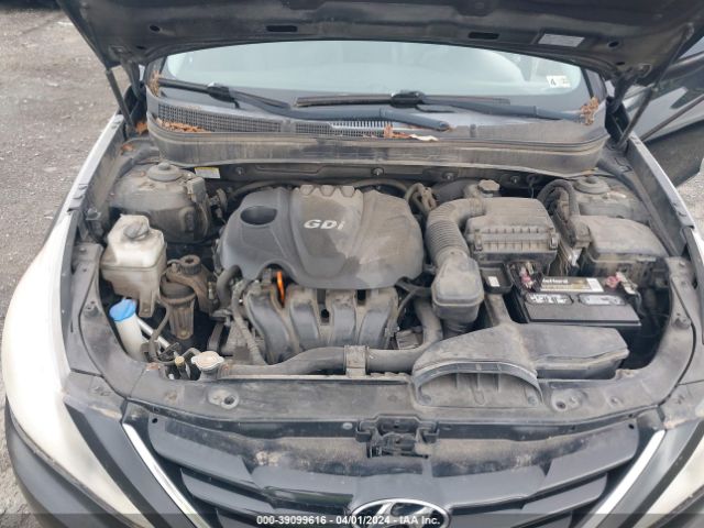 Photo 9 VIN: 5NPEB4AC9BH112382 - HYUNDAI SONATA 